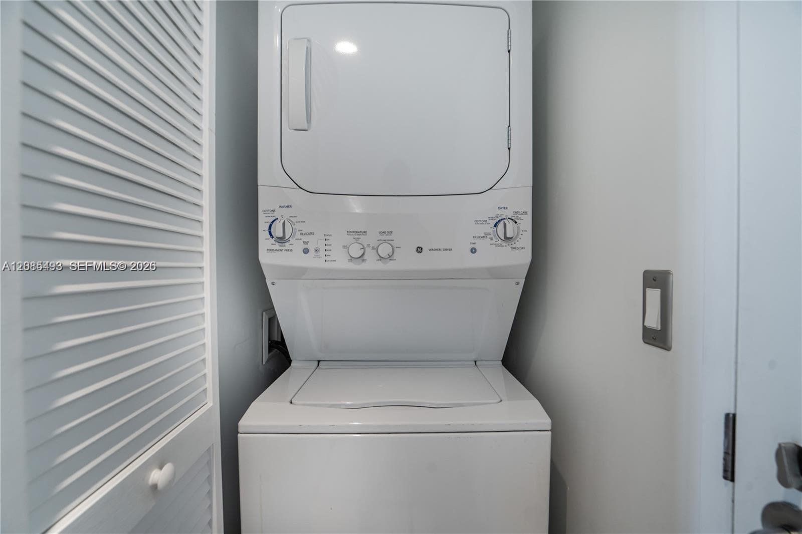 31 SE 6th St # 2205, Miami, FL 33131 photo 13
