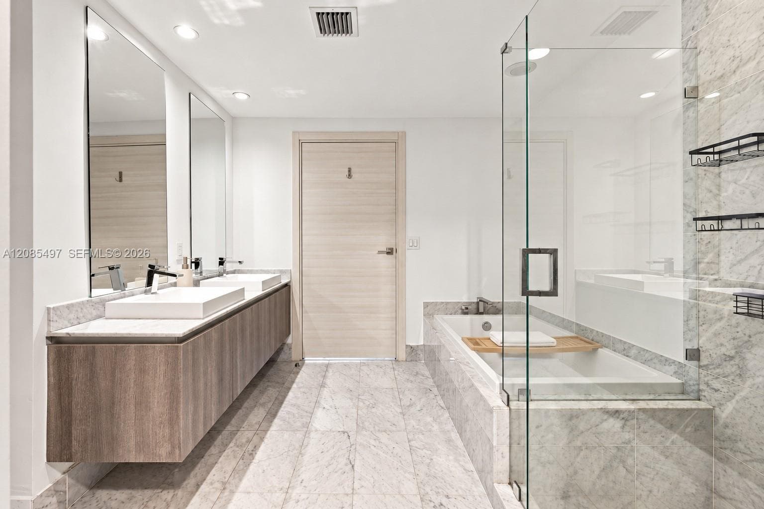 801 S Miami Ave # 1810, Miami, FL 33130 photo 9