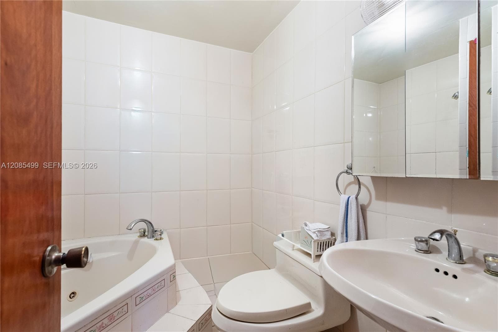 13828 SW 22nd Ter, Miami, FL 33175 photo 13
