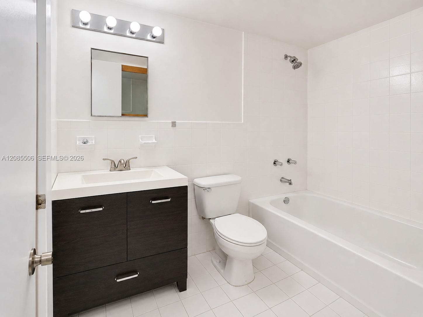 104 SW 9th St # 1403, Miami, FL 33130 photo 13