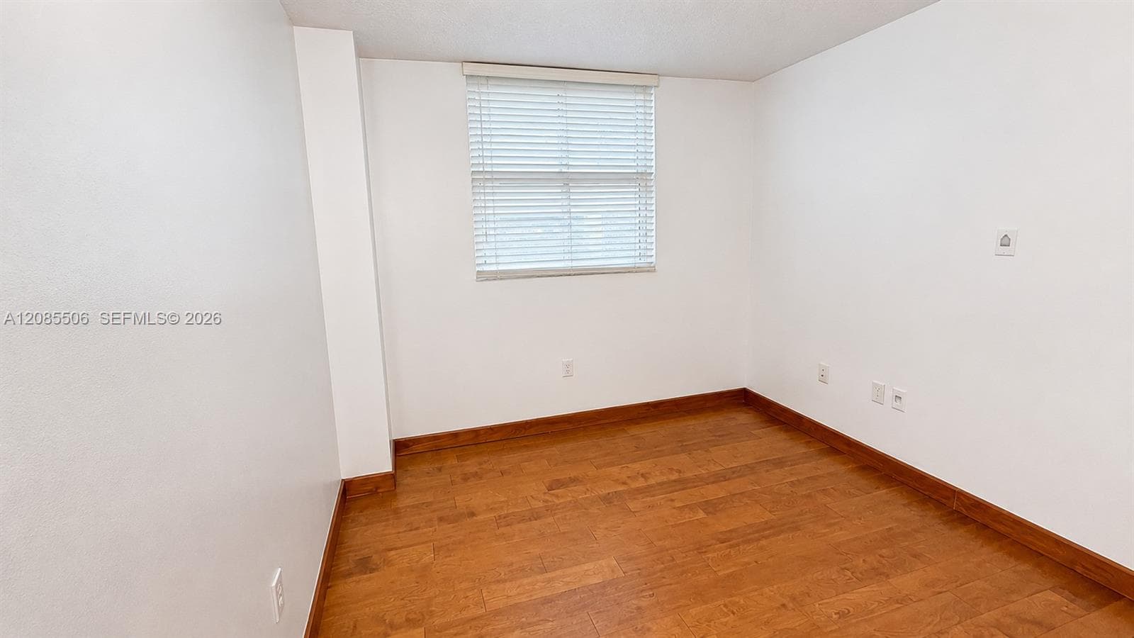 104 SW 9th St # 1403, Miami, FL 33130 photo 8