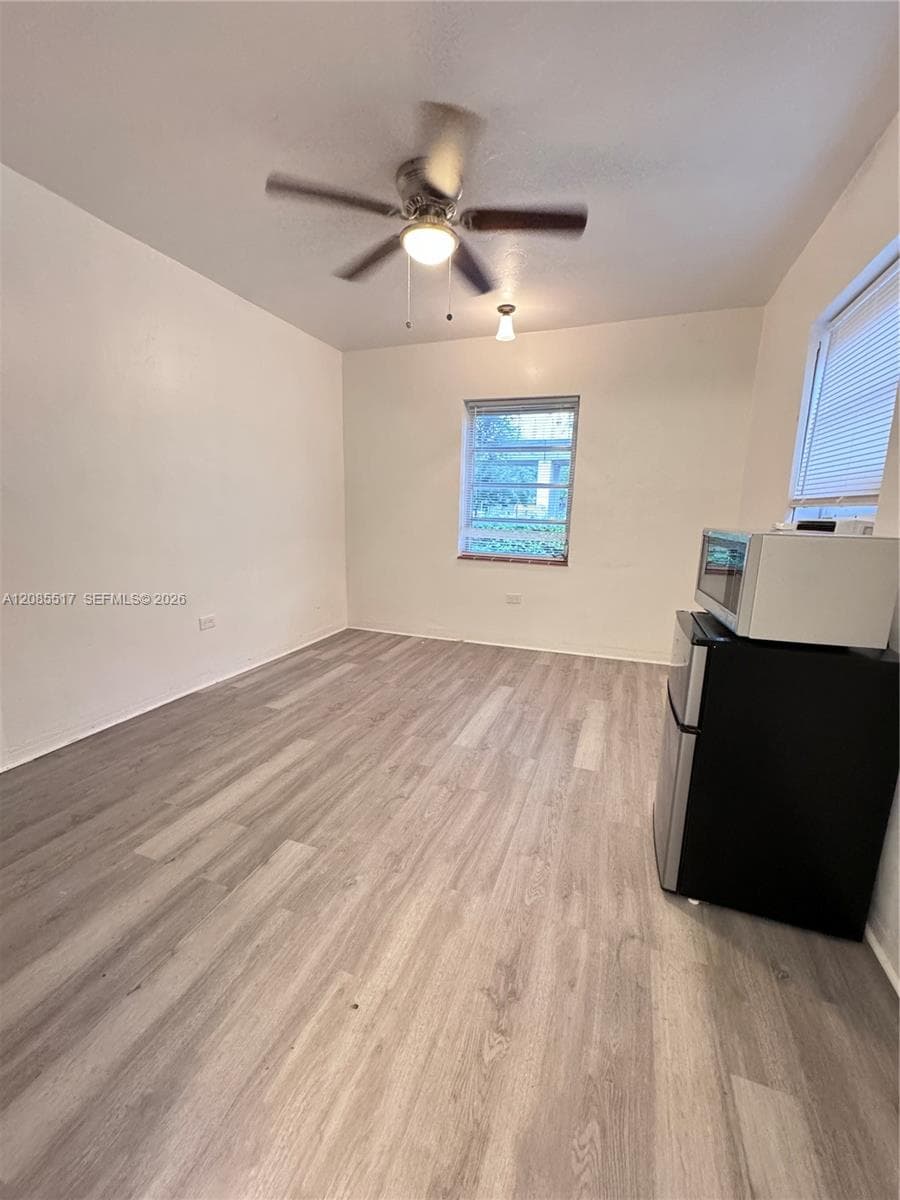 2652 SW 23rd Ave # back, Miami, FL 33133 photo 2