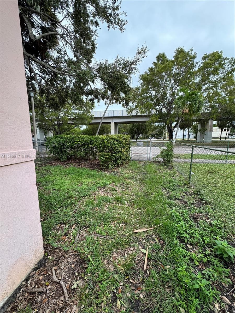 2652 SW 23rd Ave # back, Miami, FL 33133 photo 11