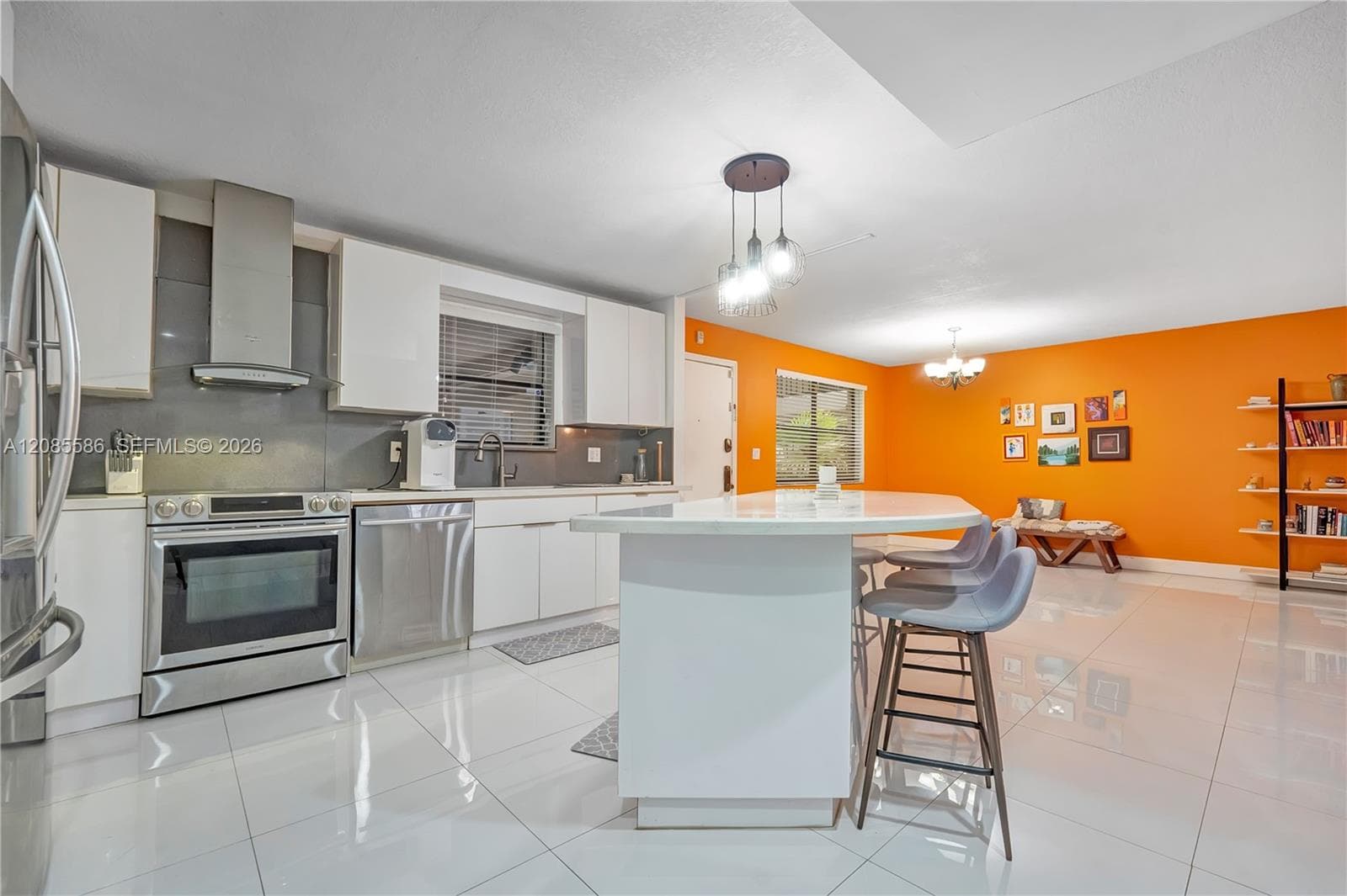 601 Ives Dairy Rd # 105-8, Miami, FL 33179 photo 9