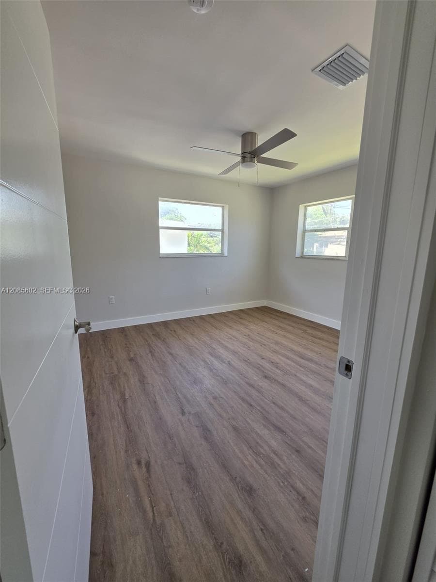 570 NE 63rd St # 3, Miami, FL 33138 photo 12