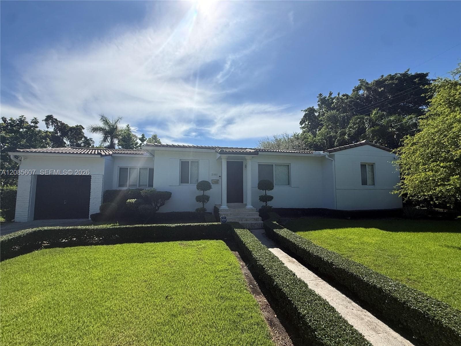 2001 Coral Gate Dr, Miami, FL 33145 photo 3