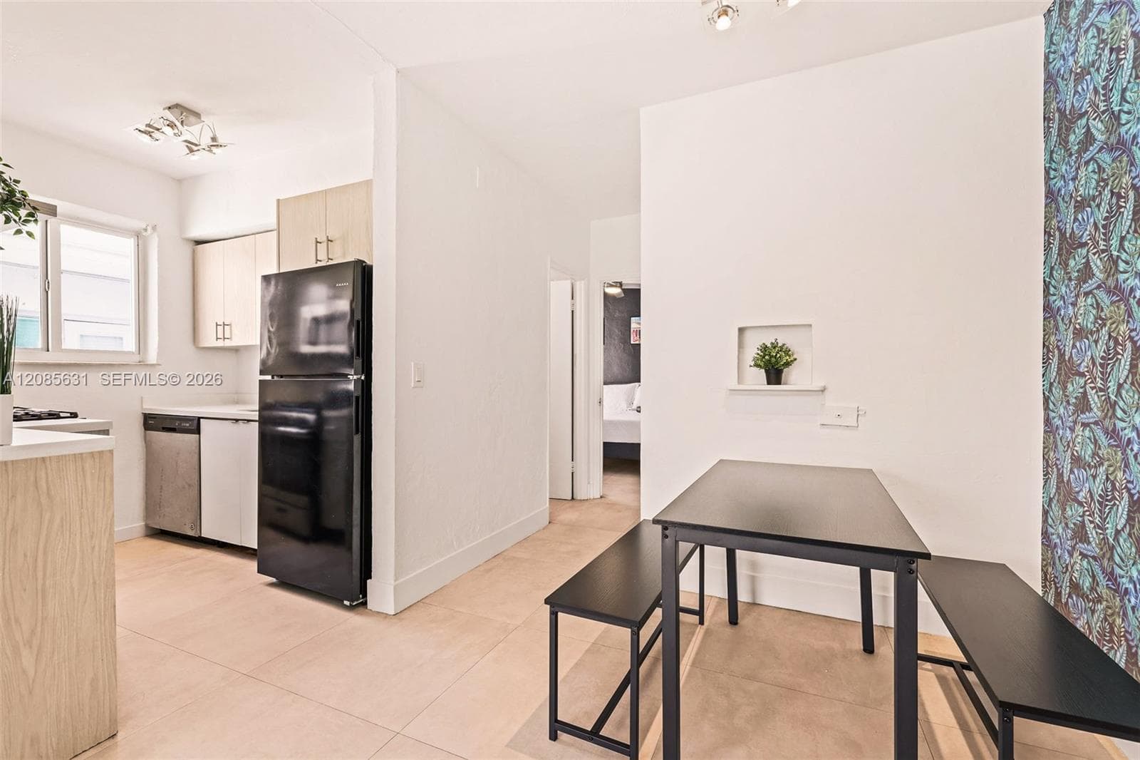 7340 Harding Ave # 12, Miami Beach, FL 33141 photo 2