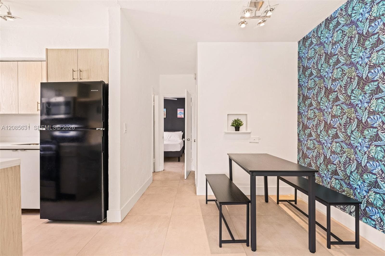 7340 Harding Ave # 12, Miami Beach, FL 33141 photo 3