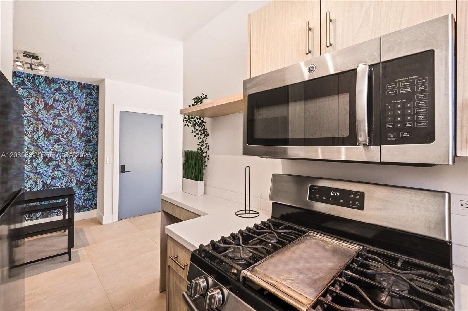 7340 Harding Ave # 12, Miami Beach, FL 33141 photo 9