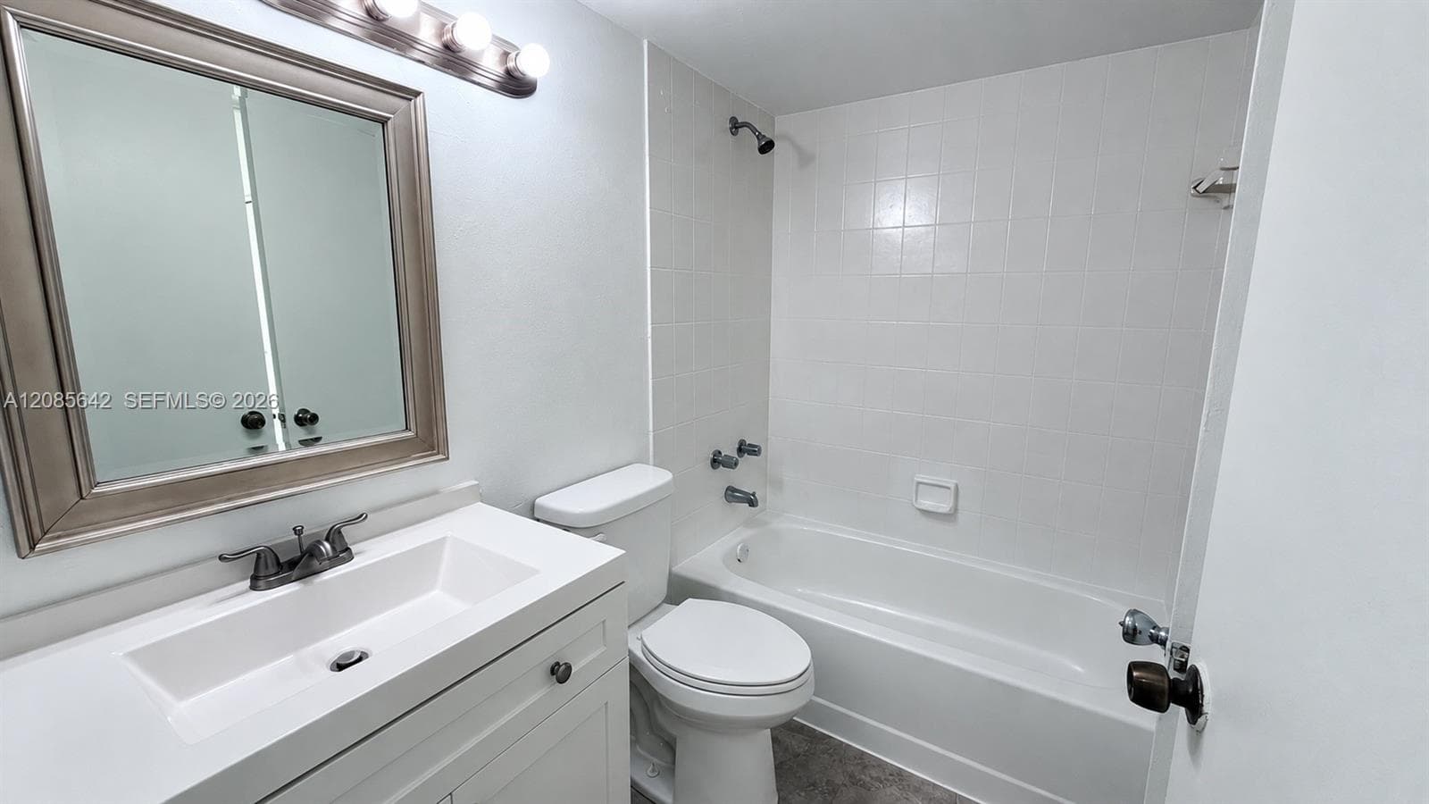 11800 SW 18th St # 402-4, Miami, FL 33175 photo 6