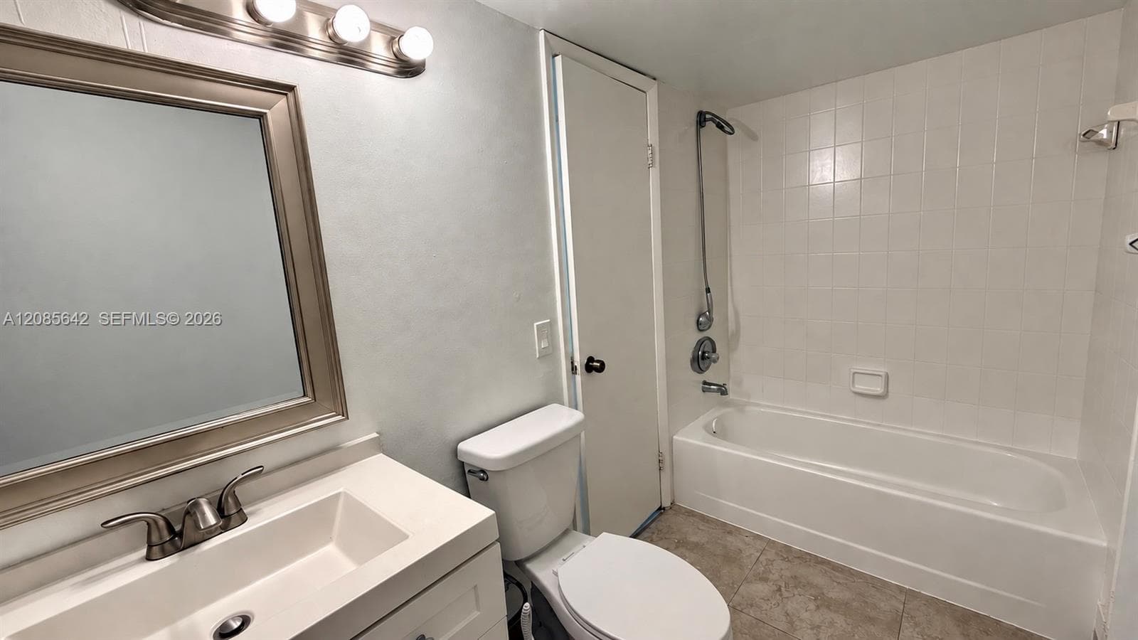 11800 SW 18th St # 402-4, Miami, FL 33175 photo 10