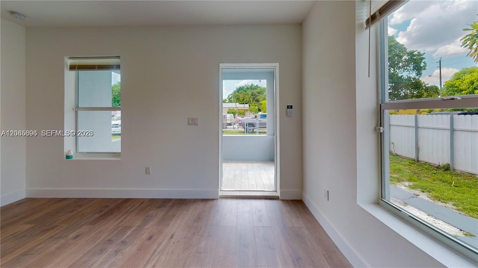 511 SE 2nd Street, Hialeah, FL 33010 photo 4