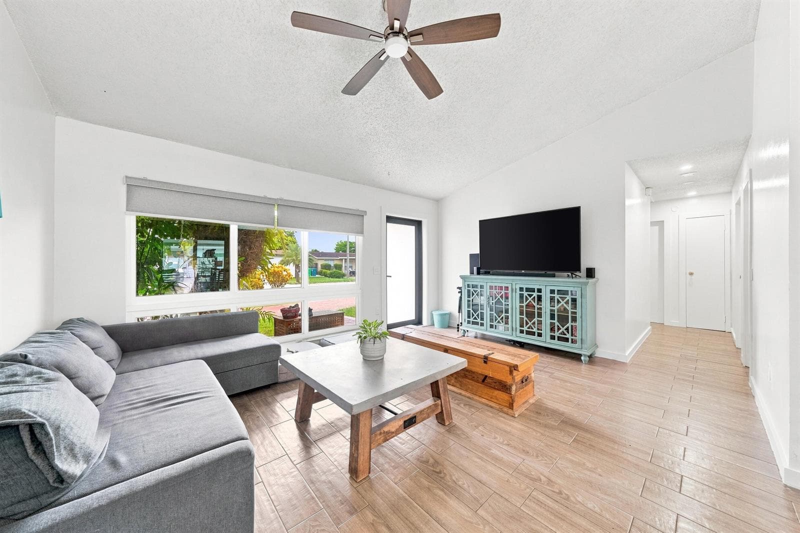 11351 NW 37TH Place, Sunrise, FL 33323 photo 12