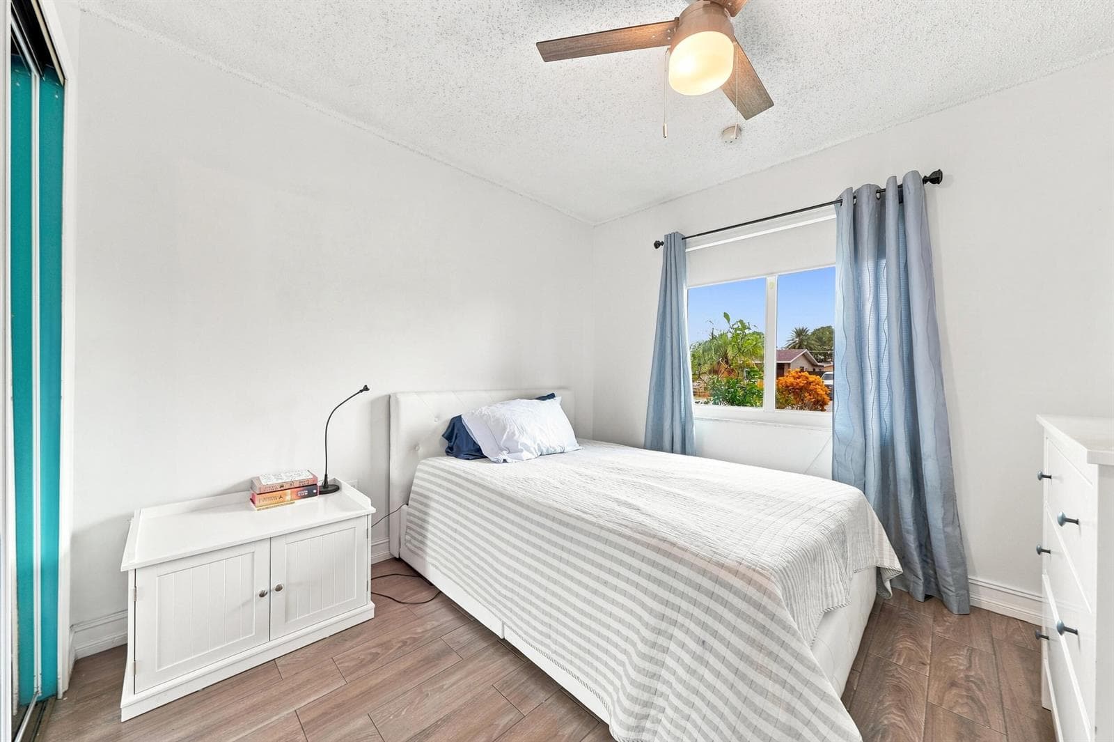 11351 NW 37TH Place, Sunrise, FL 33323 photo 8