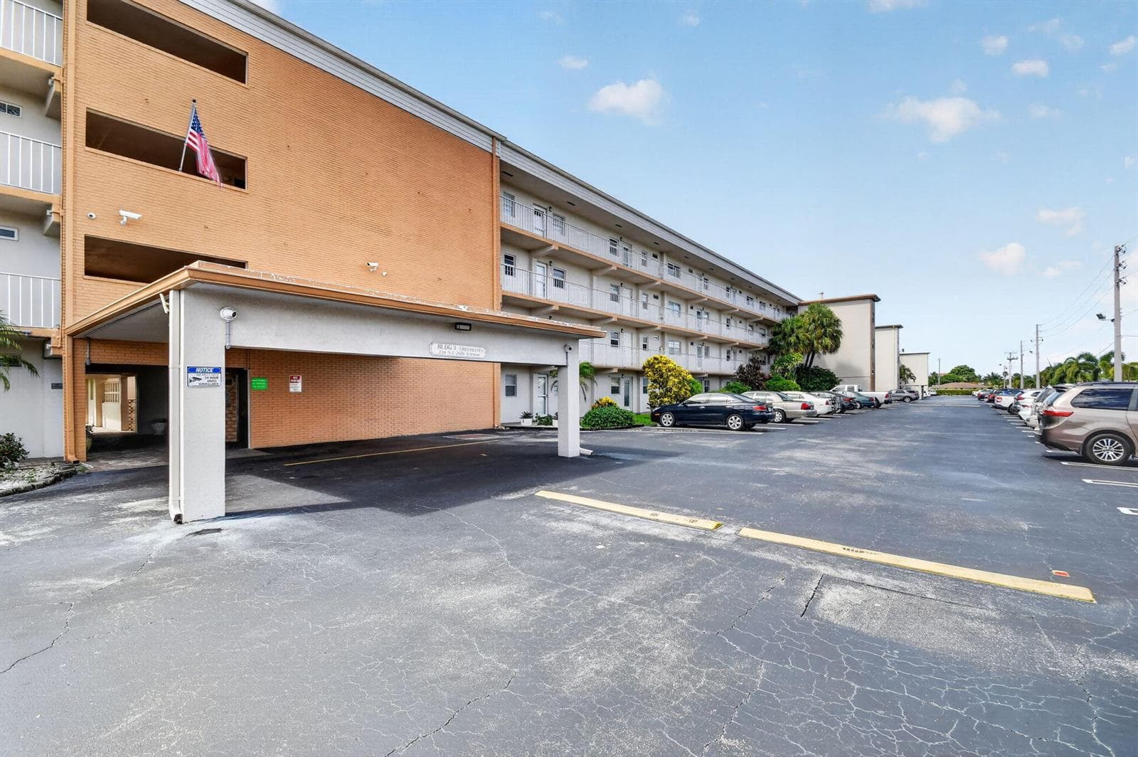 230 NE 26th Avenue # 412, Boynton Beach, FL 33435 photo 4