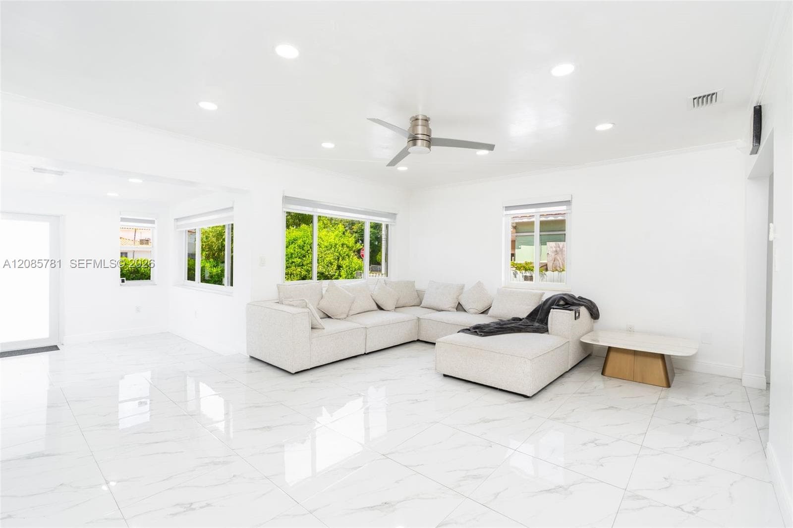 3375 SW 1st St, Miami, FL 33135 photo 10