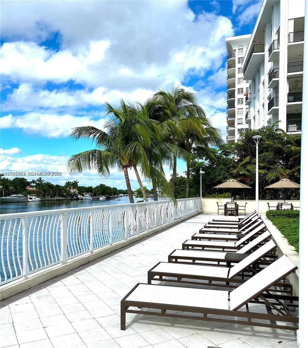 5600 E Collins Ave # 5B, Miami Beach, FL 33140 photo 5