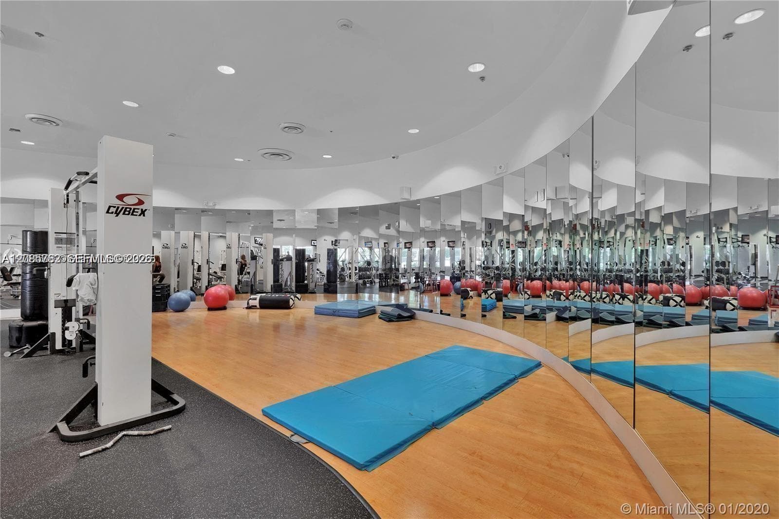5600 E Collins Ave # 5B, Miami Beach, FL 33140 photo 8