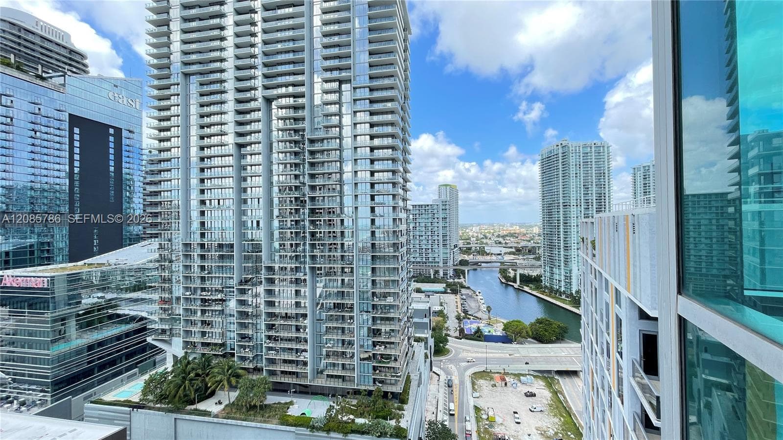 55 SE 6th St # 2702, Miami, FL 33131 photo 11