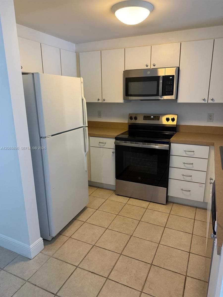 1250 S Miami Ave # 1412, Miami, FL 33130 photo 3