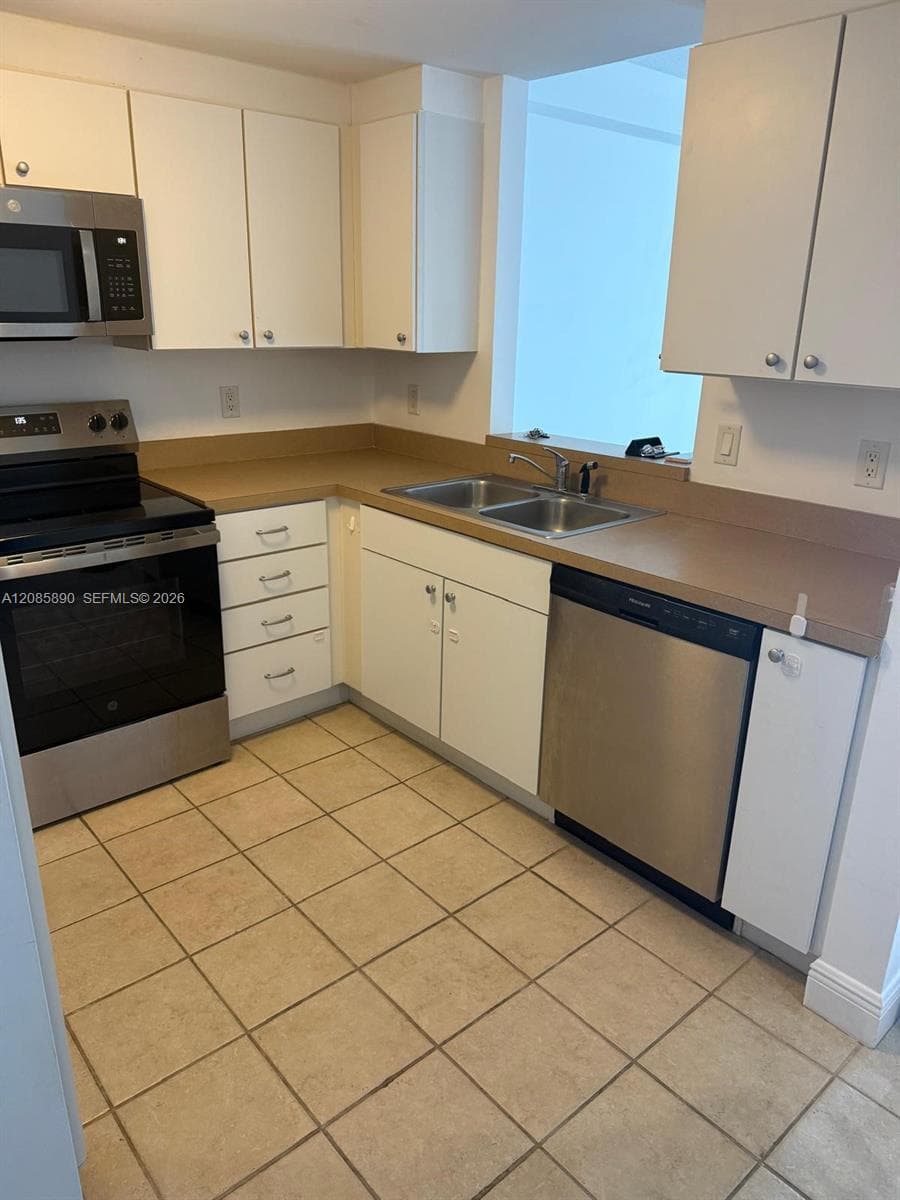 1250 S Miami Ave # 1412, Miami, FL 33130 photo 4