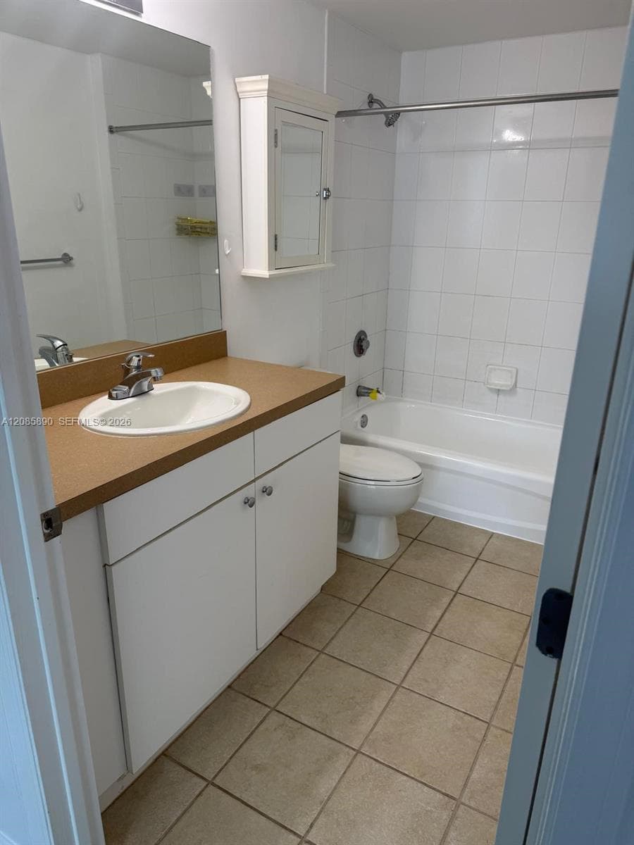 1250 S Miami Ave # 1412, Miami, FL 33130 photo 8