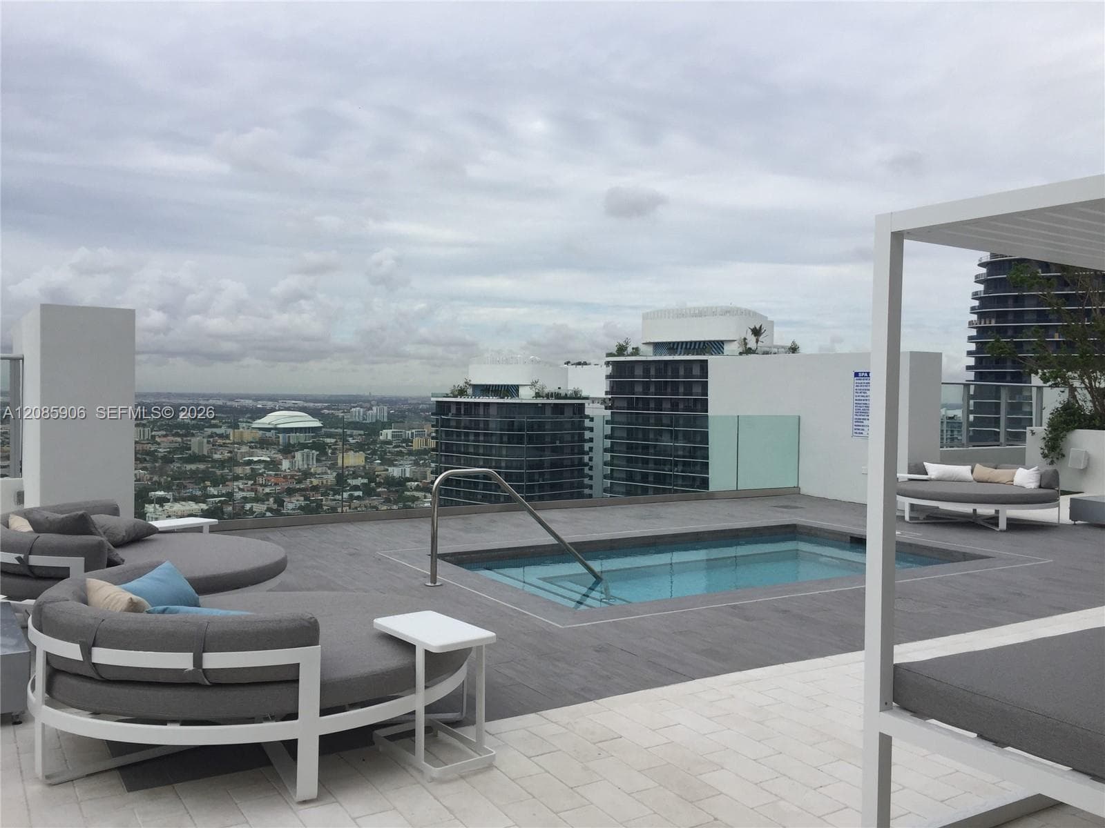 1010 Brickell Ave # 3310, Miami, FL 33131 photo 2