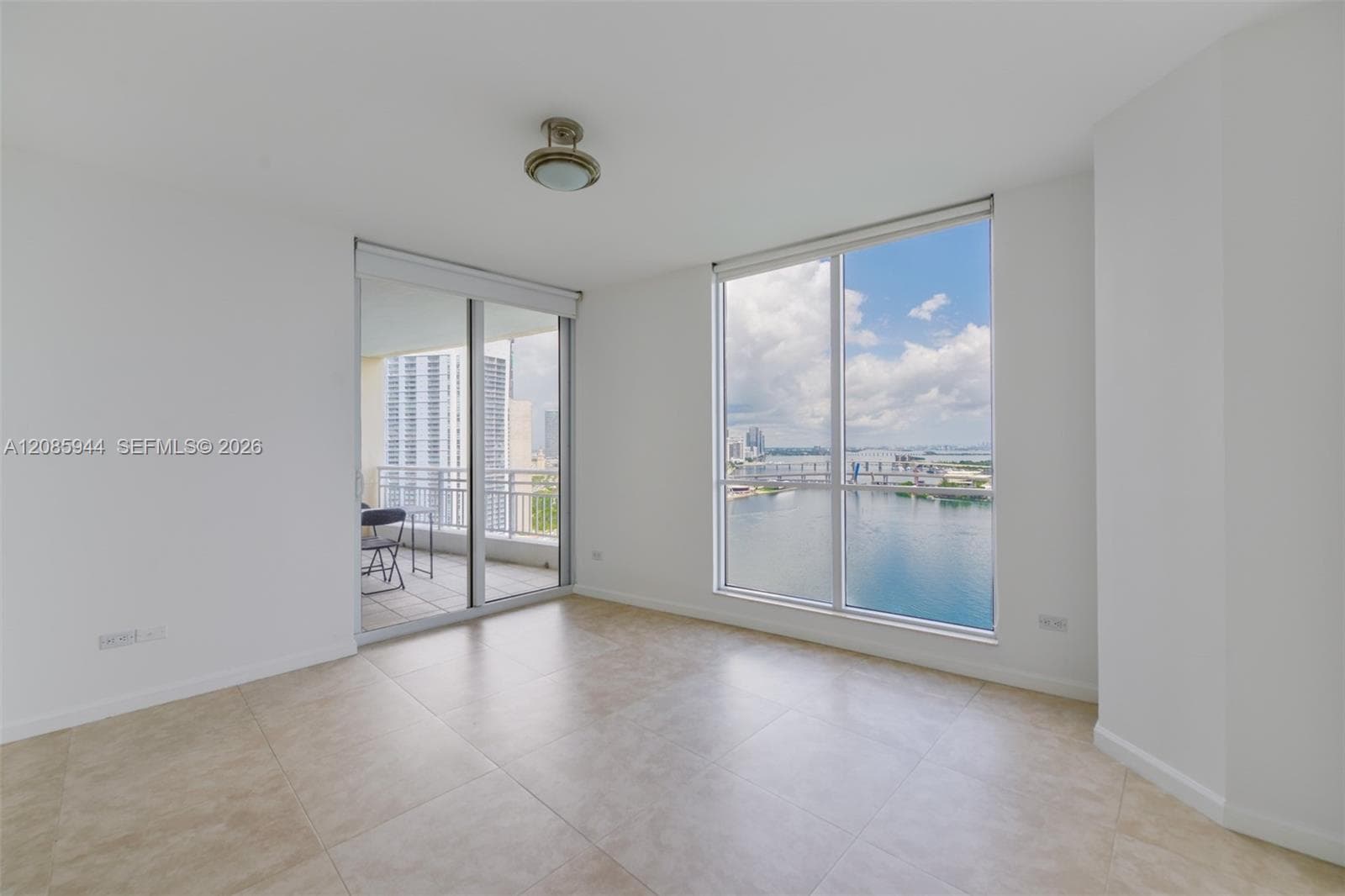 848 Brickell Key Dr # 2702, Miami, FL 33131 photo 12