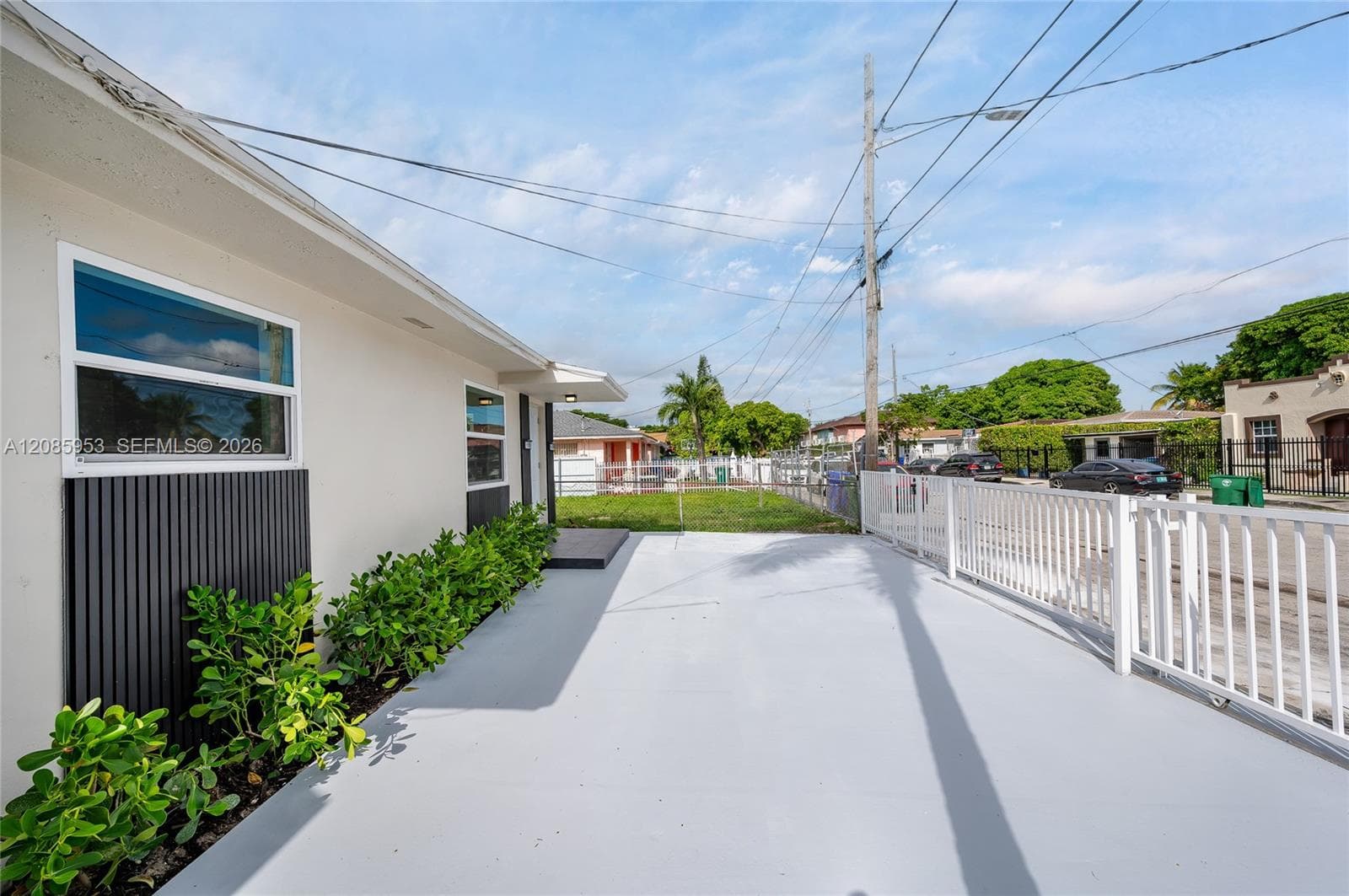 1028 NW 24th St, Miami, FL 33127 photo 6