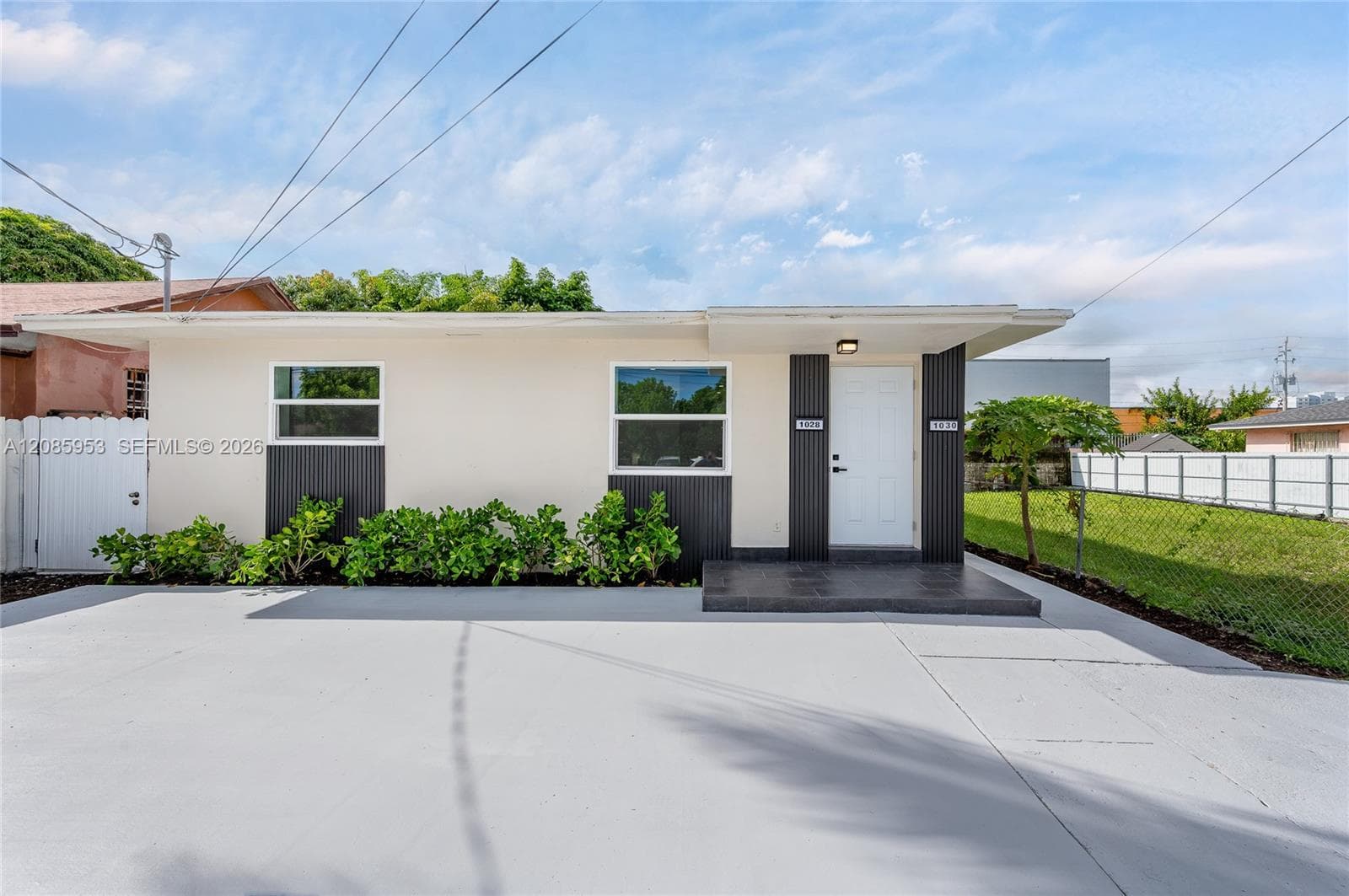 1028 NW 24th St, Miami, FL 33127 photo 4