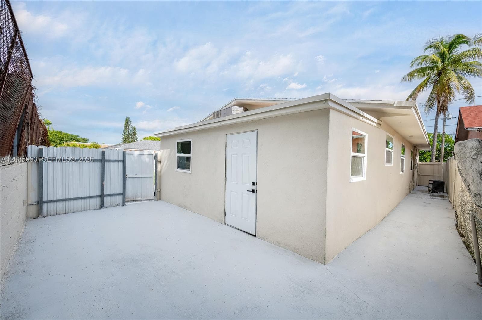 1028 NW 24th St, Miami, FL 33127 photo 8
