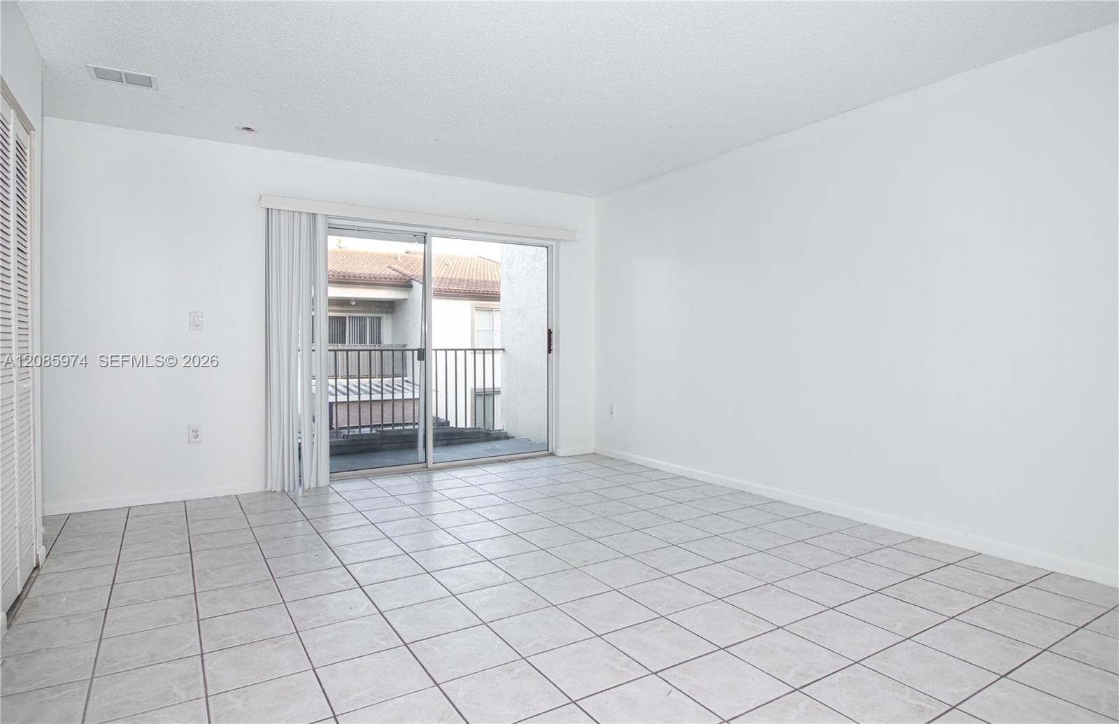 1175 NW 125th Ct # 204, Miami, FL 33182 photo 7