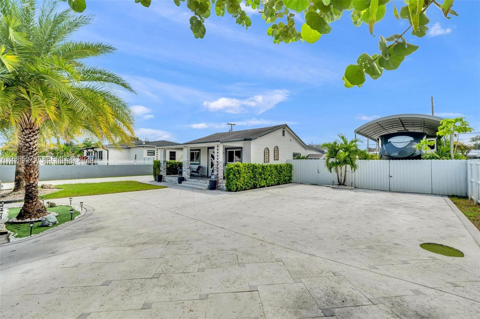 10140 NW 26th Ave, Miami, FL 33147 photo 4