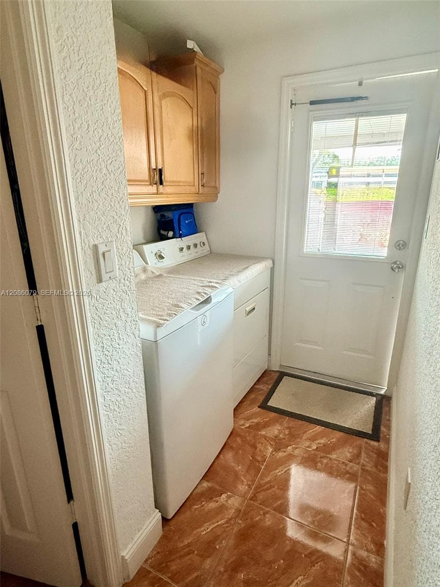 343 W 11th St, Hialeah, FL 33010 photo 11