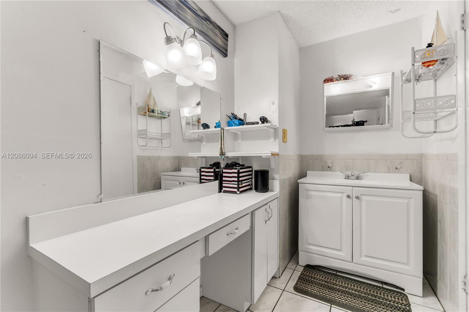 22 NW 108th Ct, Miami, FL 33172 photo 12