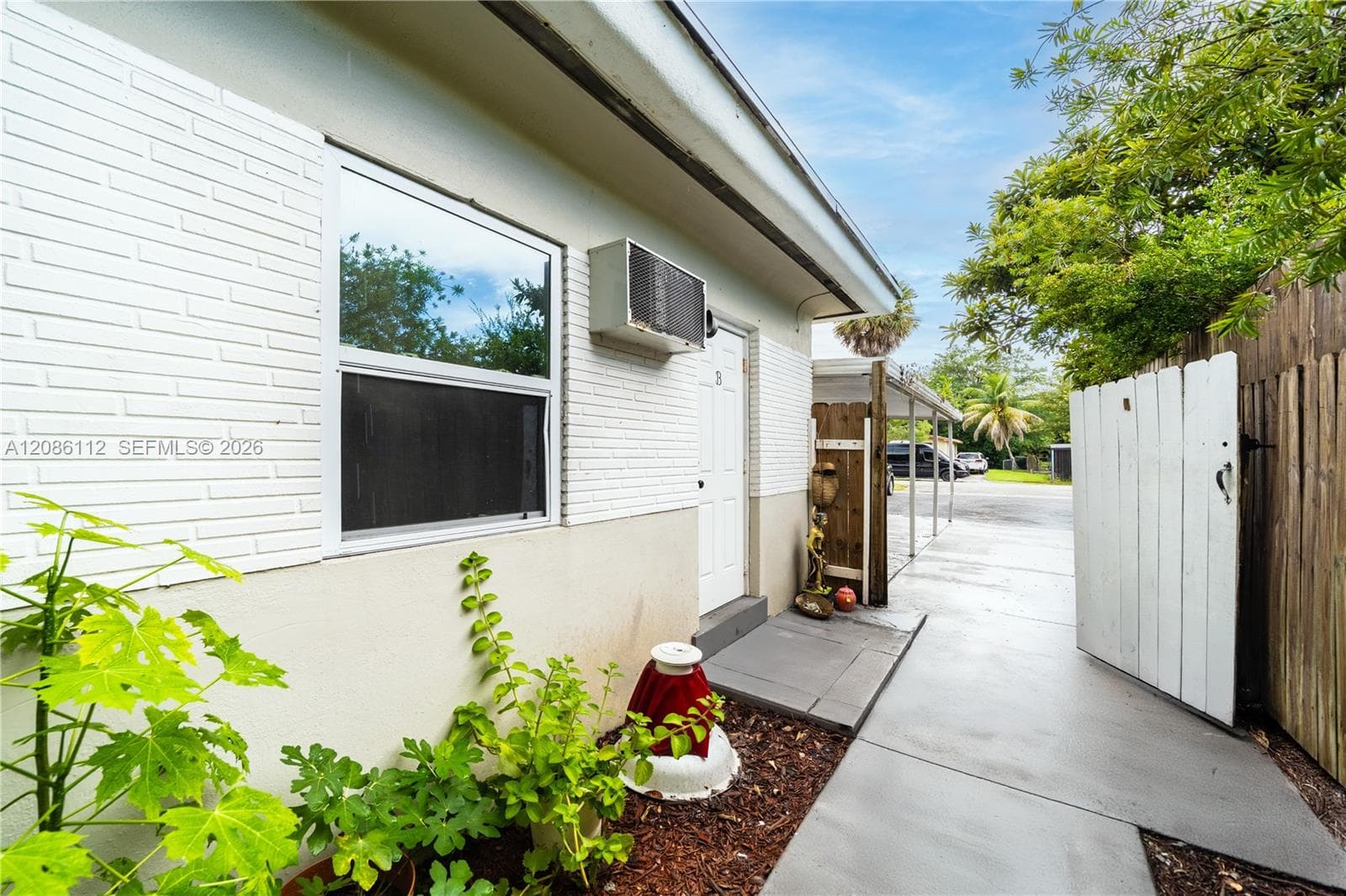 1806 SW 22nd St, Fort Lauderdale, FL 33315 photo 9