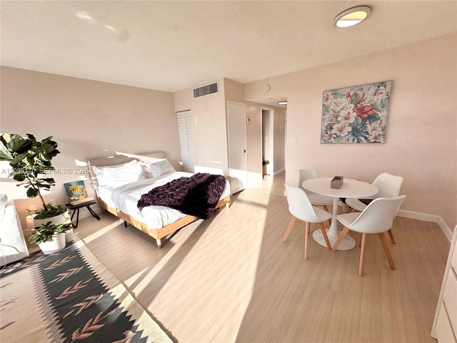 2899 Collins Ave # 550, Miami Beach, FL 33140 photo 9