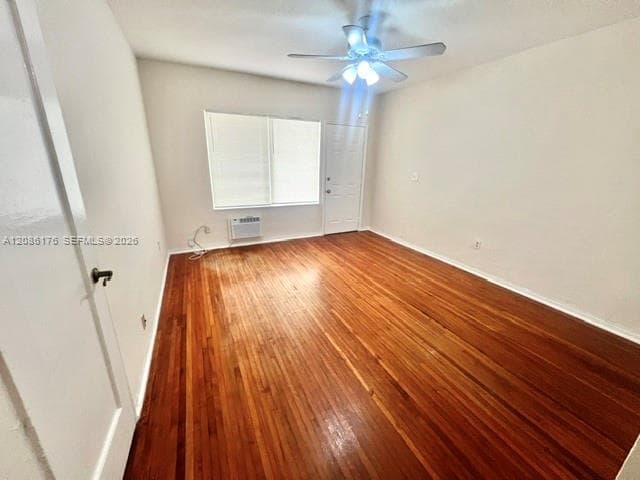 564 NE 66th St # 3, Miami, FL 33138 photo 4