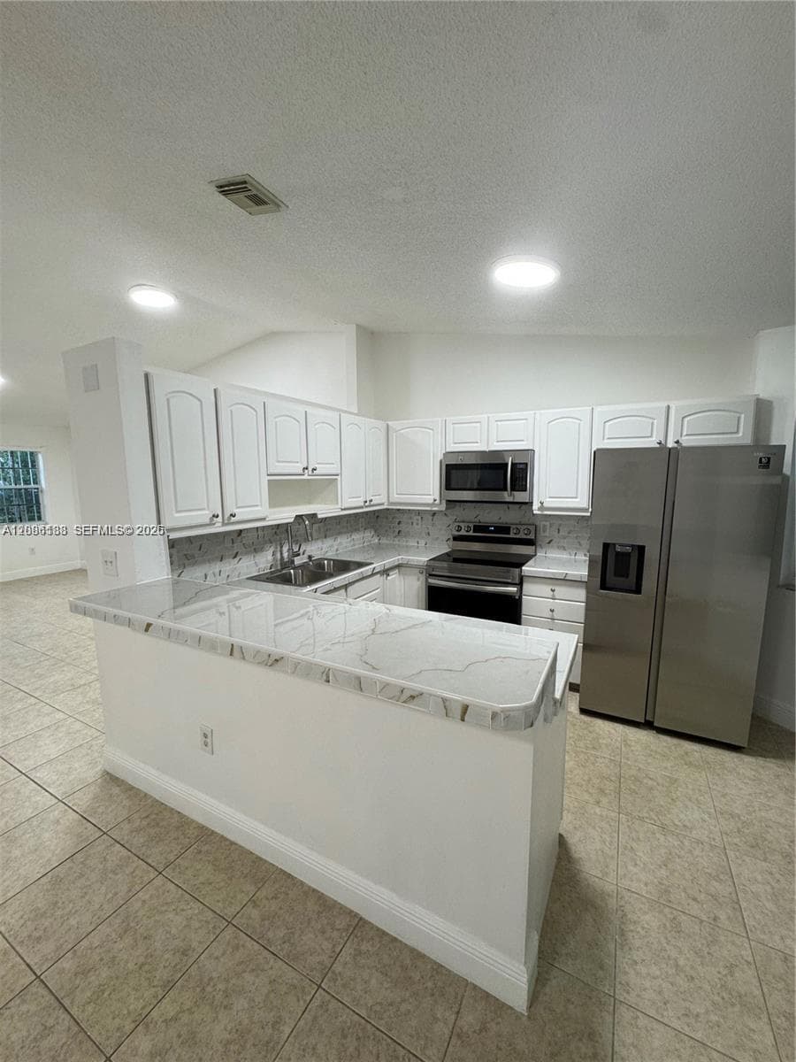 12828 SW 267th St # 0, Homestead, FL 33032 photo 4