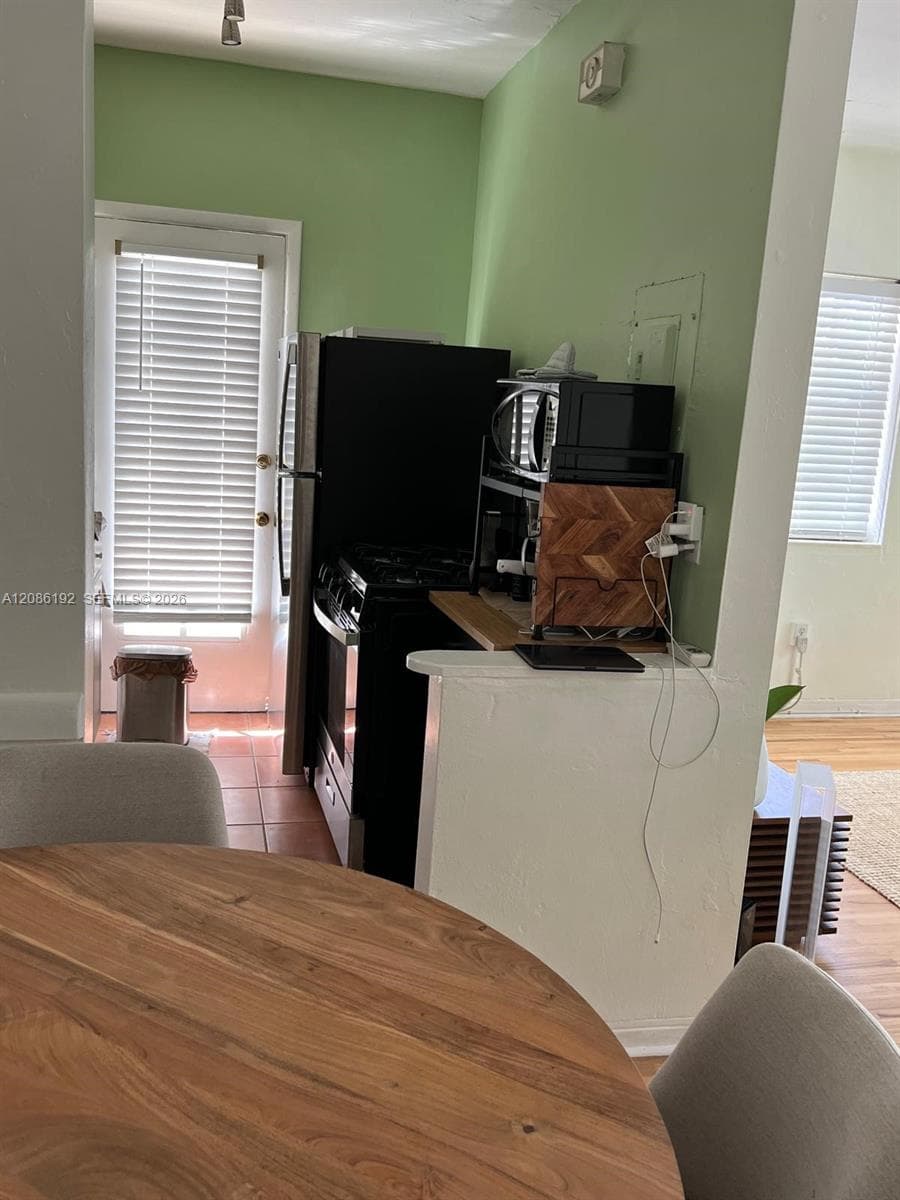 1551 Michigan Ave # 8, Miami Beach, FL 33139 photo 6