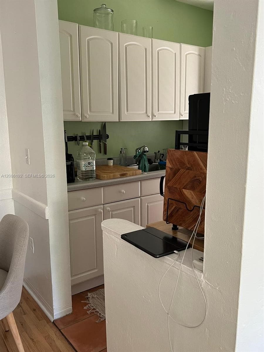 1551 Michigan Ave # 8, Miami Beach, FL 33139 photo 5