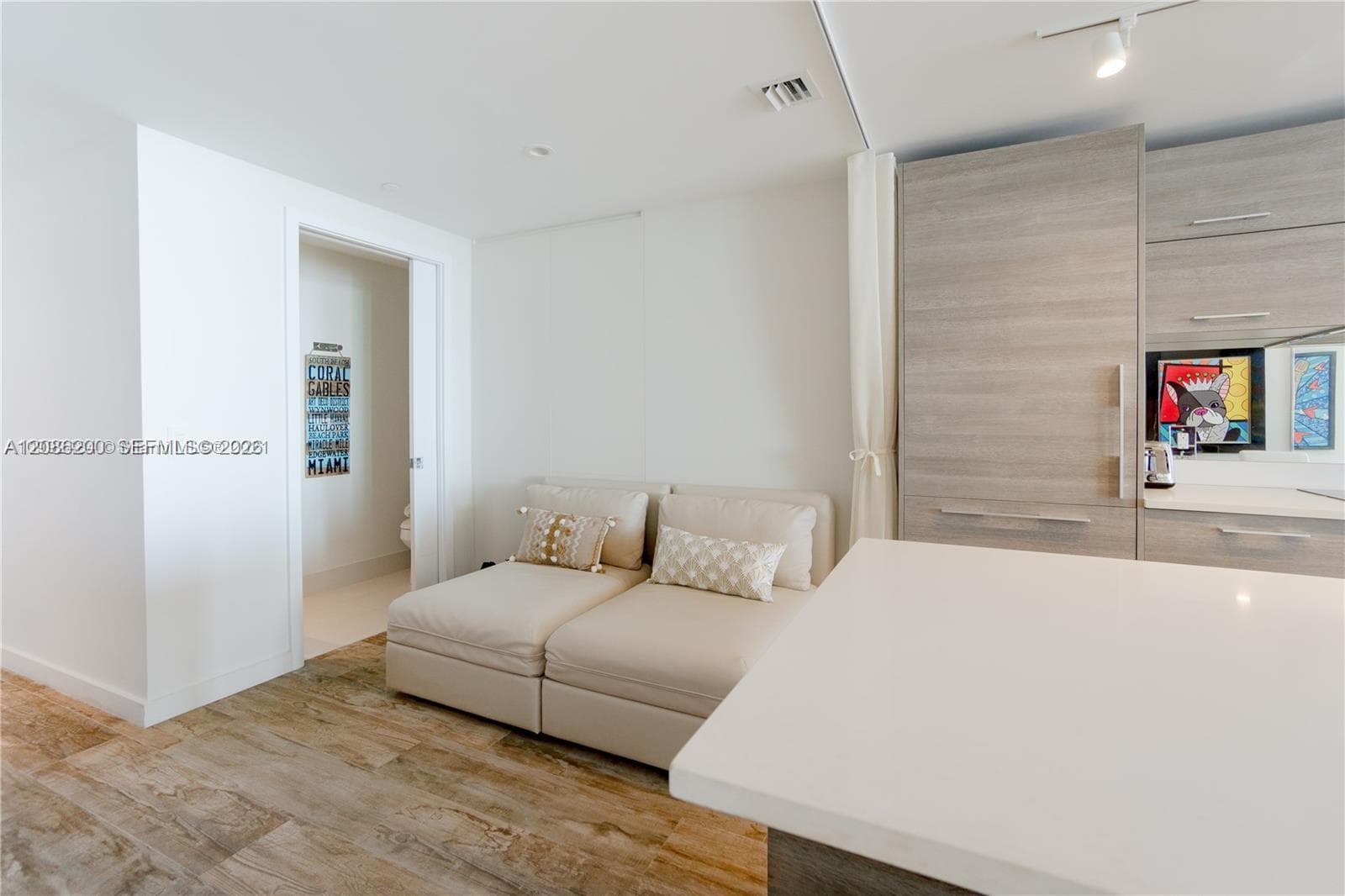 650 NE 32nd St # 4402, Miami, FL 33137 photo 13