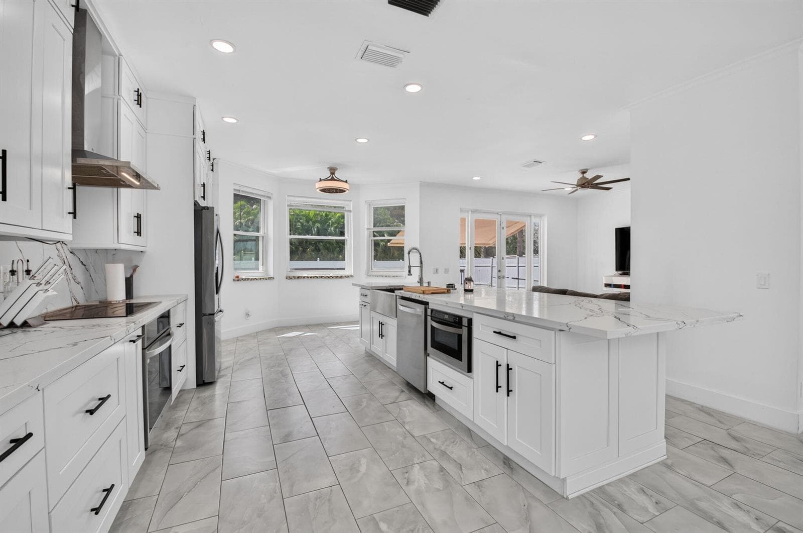 7001 Chesapeake Circle, Boynton Beach, FL 33436 photo 9