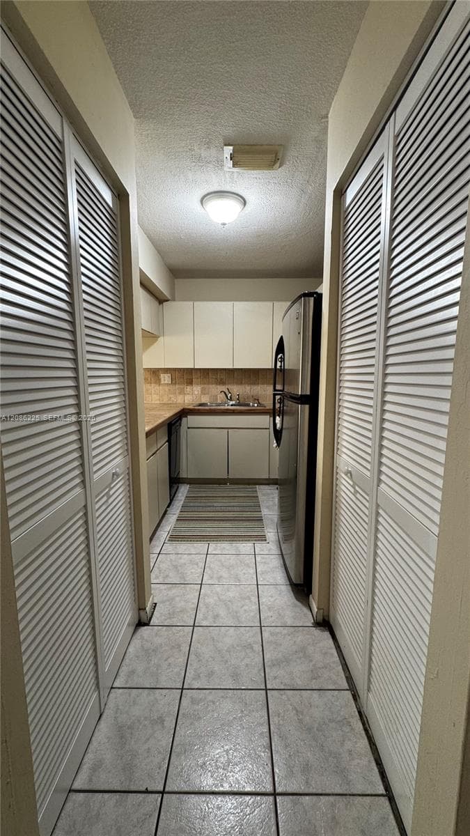 885 SE 13th Rd, Homestead, FL 33035 photo 3
