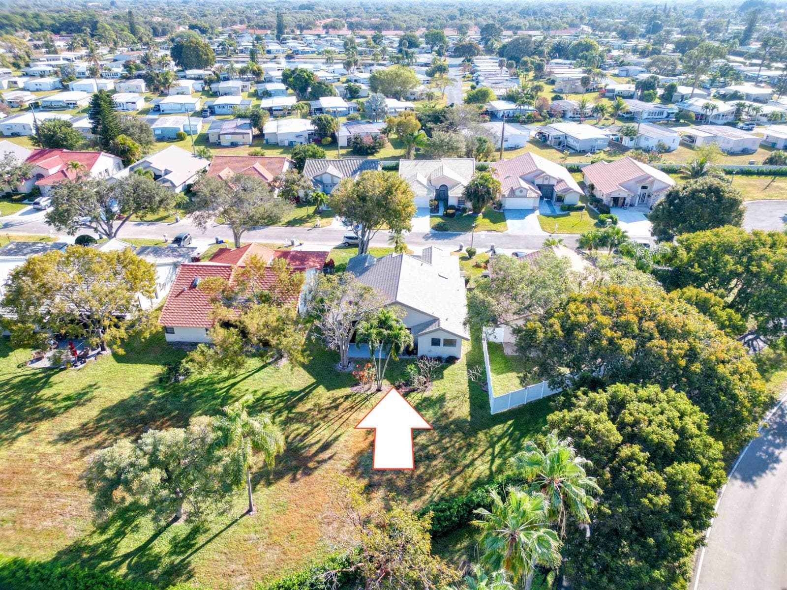 8901 BOATSWAIN Drive, Boynton Beach, FL 33436 photo 10