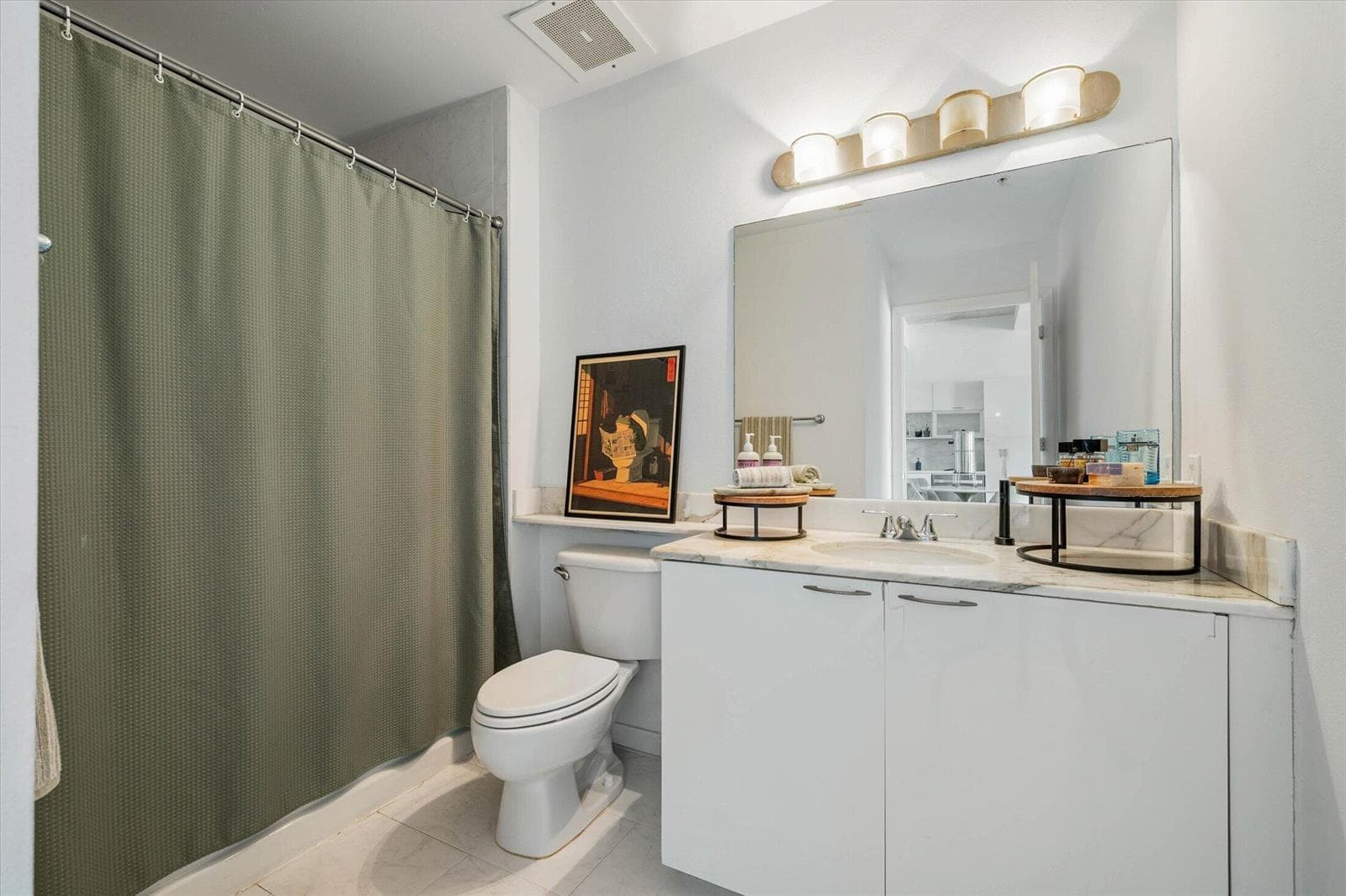 234 NE 3rd Street # 1403, Miami, FL 33132 photo 10