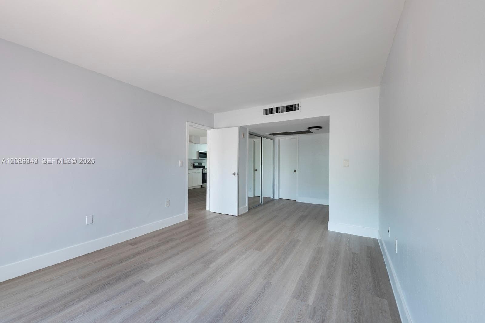 1650 NE 115th St # 108, Miami, FL 33181 photo 8