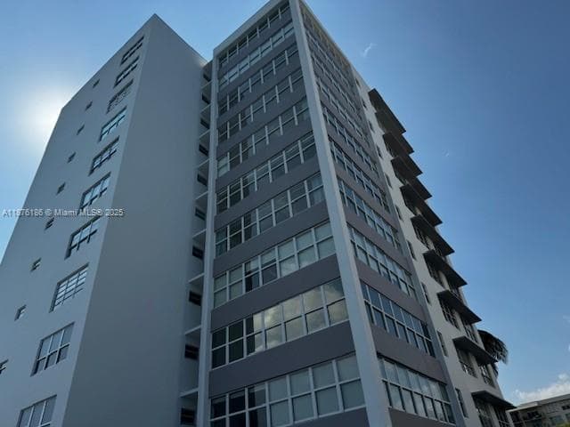 9100 W Bay Harbor Dr # 7A, Bay Harbor Islands, FL 33154
