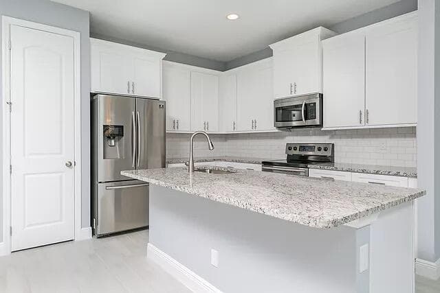 3673 SW Masilunas Street SW, Port St. Lucie, FL 34953 photo 2