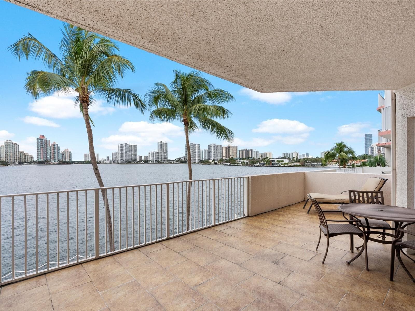 18260 N Bay Road # 304, Sunny Isles Beach, FL 33160 photo 2